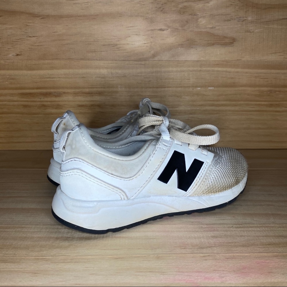 Boys New balance sneakers